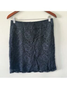 Banana Republic Black Lace Mini Pencil Skirt Size 4 EUC